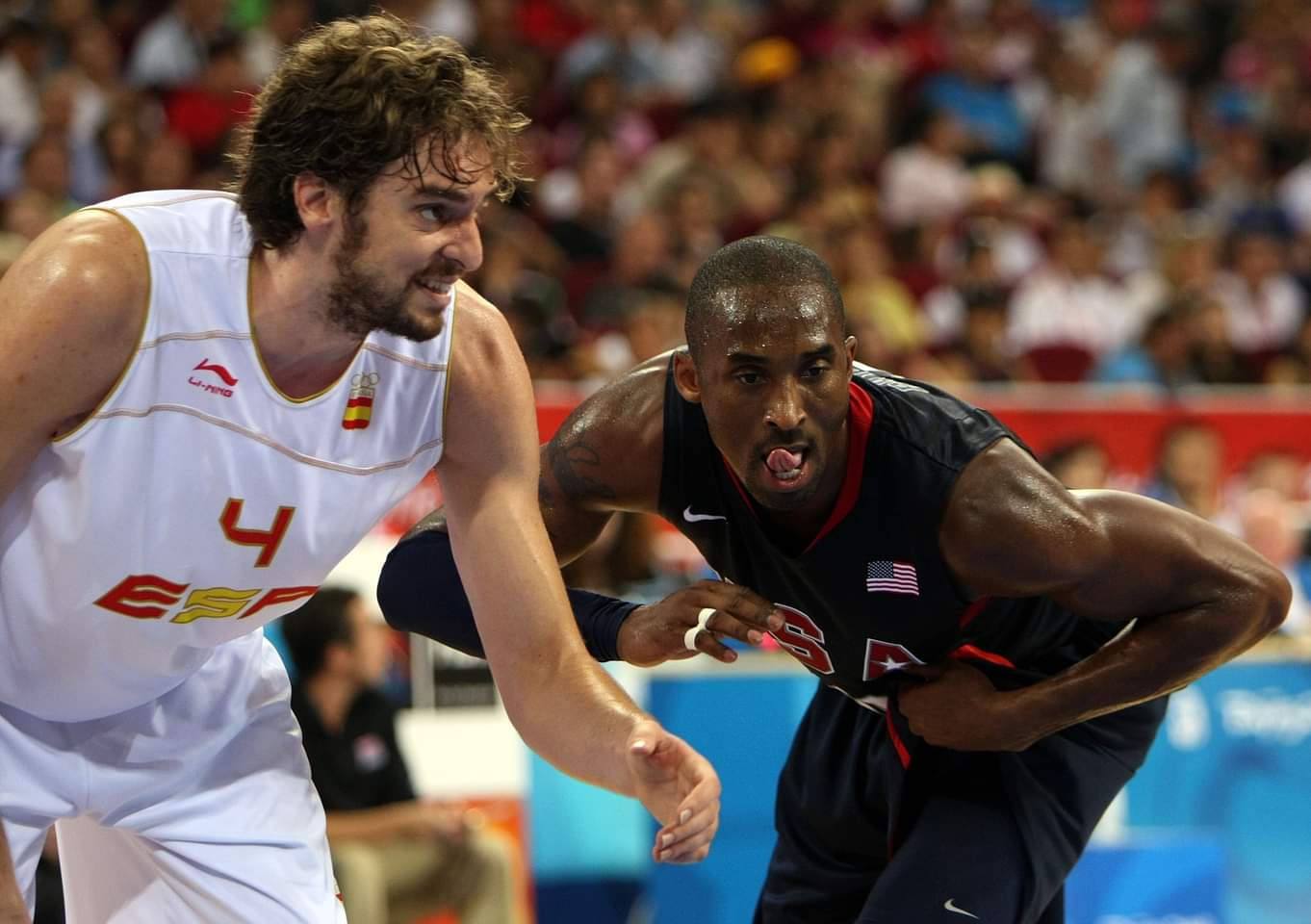 BEIJING - AUGUST 24:  Pau Gasol #4 of Spain and Kobe Bryant #10 of the United States battle for position in the gold medal game during Day 16 of the Beijing 2008 Olympic Games at the Beijing Olympic Basketball Gymnasium on August 24, 2008 in Beijing, China.  (Photo by Jed Jacobsohn/Getty Images)